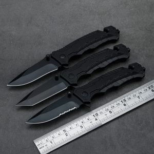 folding knife